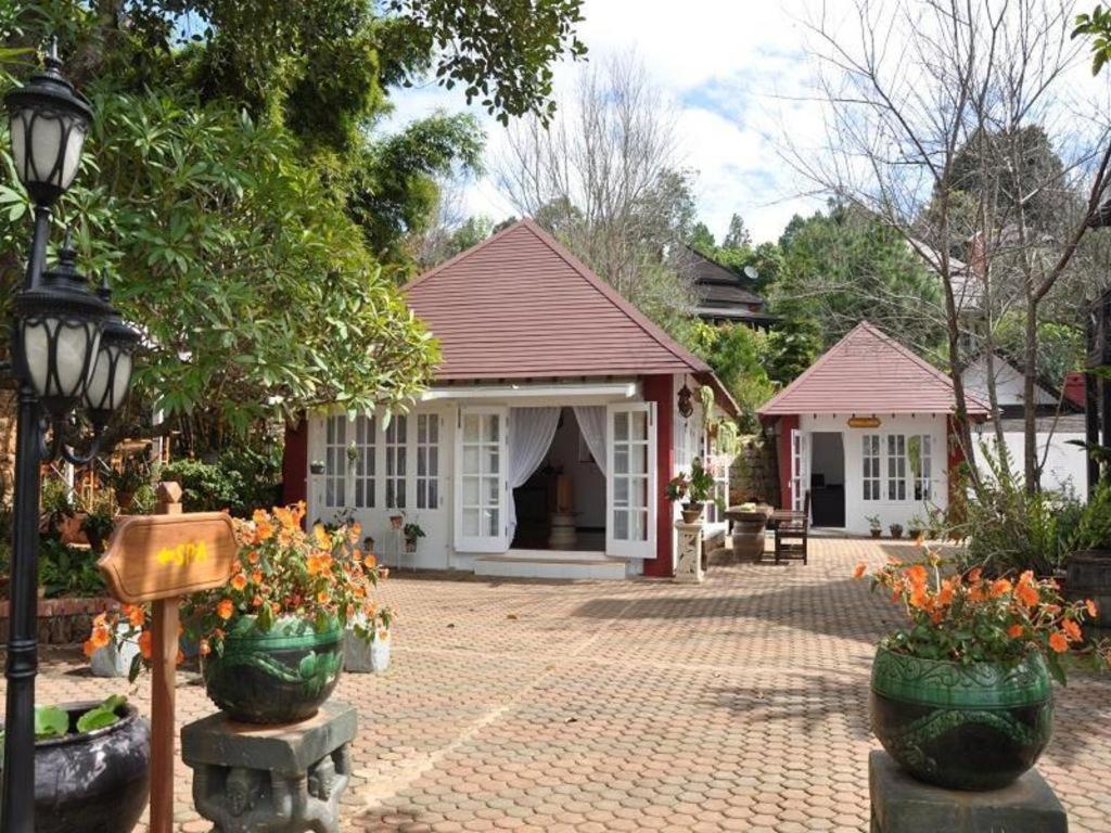 รอยัล กะลอ ฮิลล์ รีสอร์ต Hotel กาลอว์ ภายนอก รูปภาพ