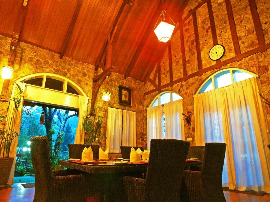 รอยัล กะลอ ฮิลล์ รีสอร์ต Hotel กาลอว์ ภายนอก รูปภาพ